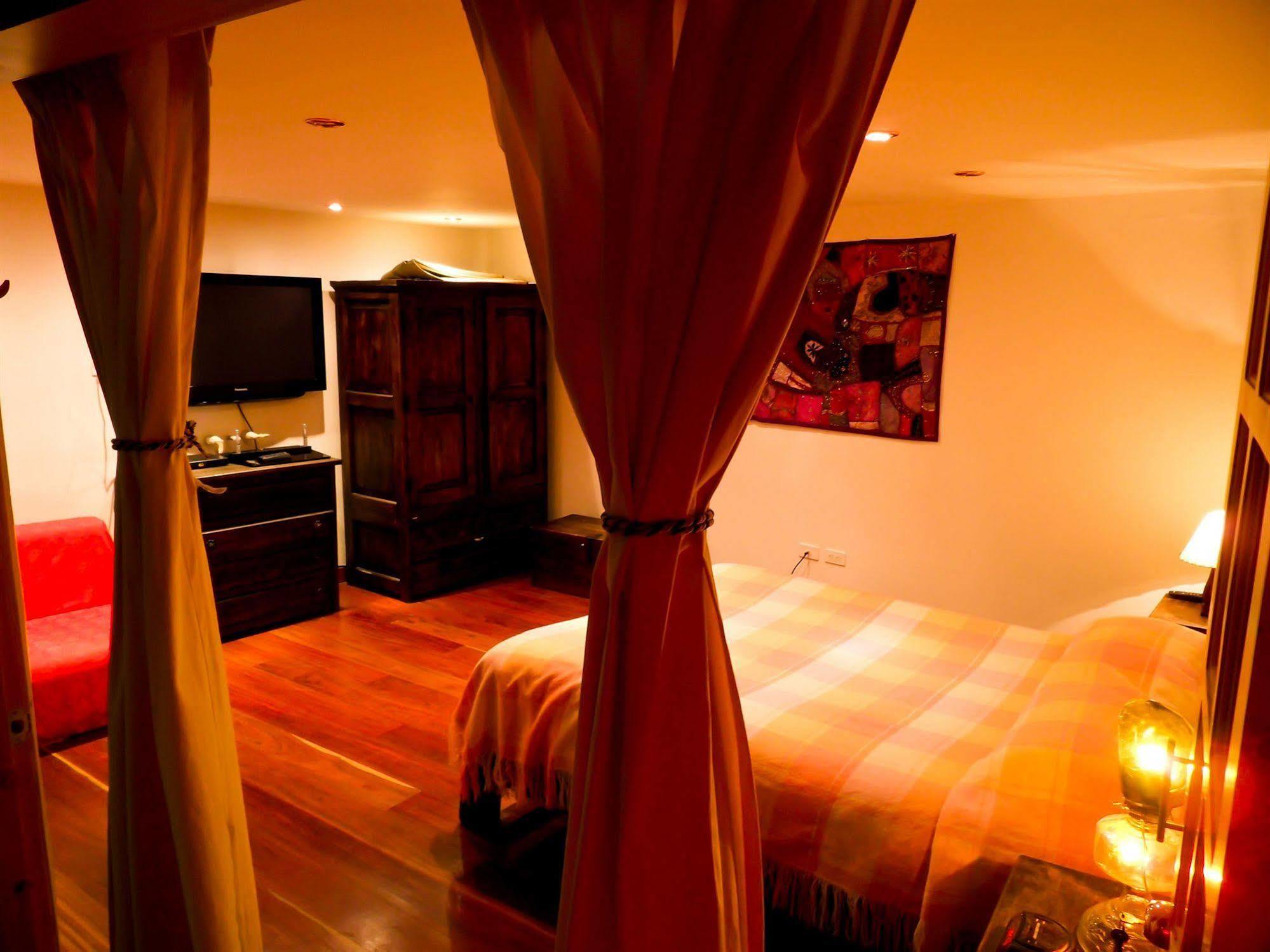 Bed&Breakfast Chorro De Quevedo Bogotá Exterior foto